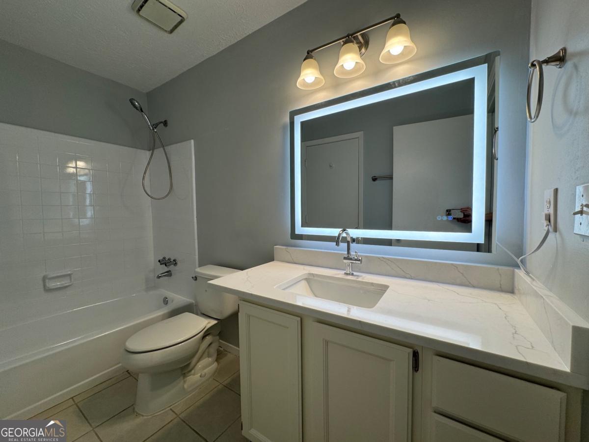 Roswell Springs - Residential