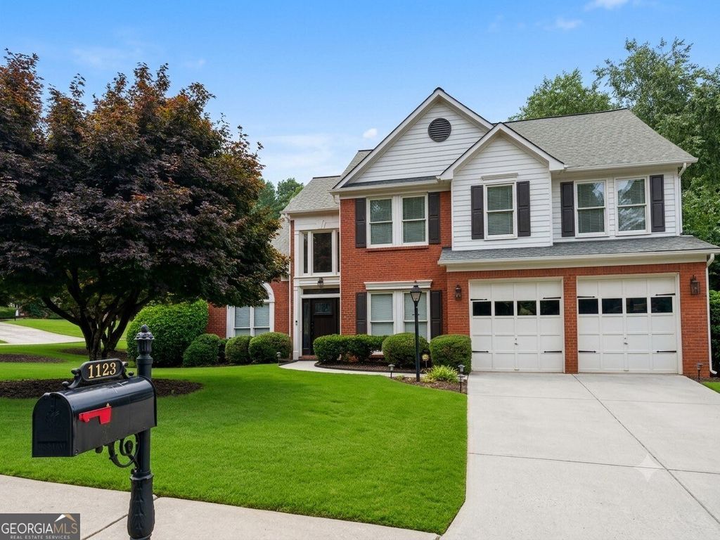 Photo of 1123 Sadlers Way, Marietta, GA 30068 (MLS # 10803156)