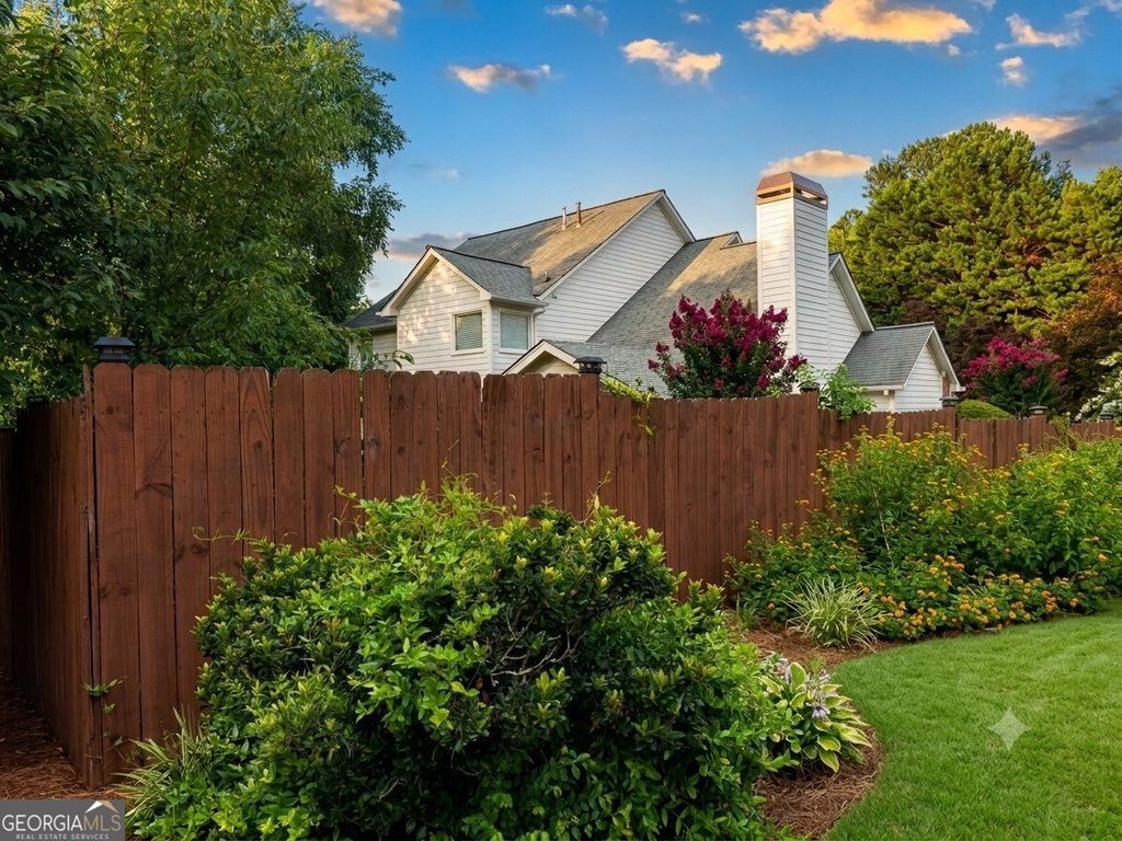 Photo of 1123 Sadlers Way, Marietta, GA 30068 (MLS # 10803156)