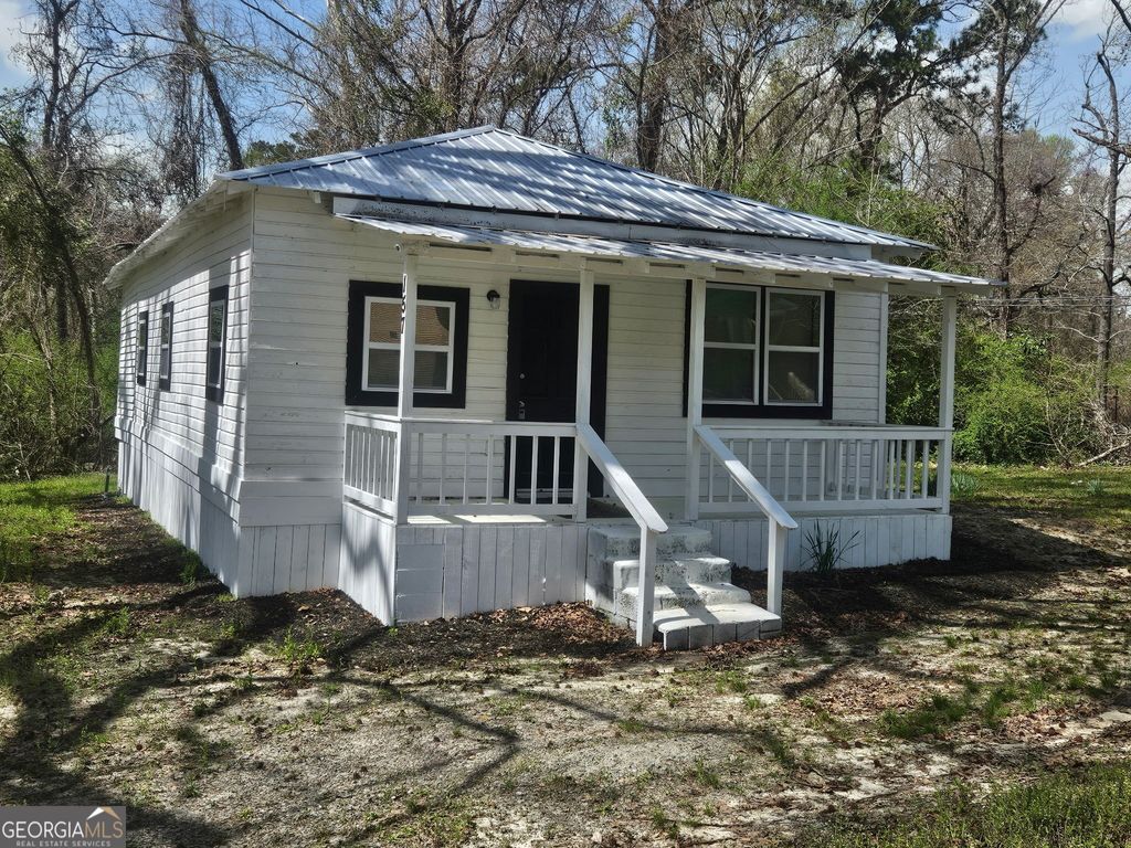 listing image 0