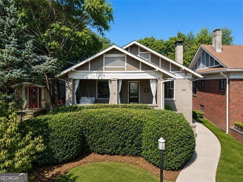 Photo of 620 Kennesaw Avenue NE, Atlanta, GA 30308 (MLS # 10834576)