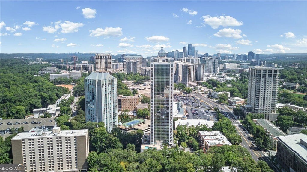 Photo of 2828 Peachtree Road NW #1002, Atlanta, GA 30305 (MLS # 10838080)