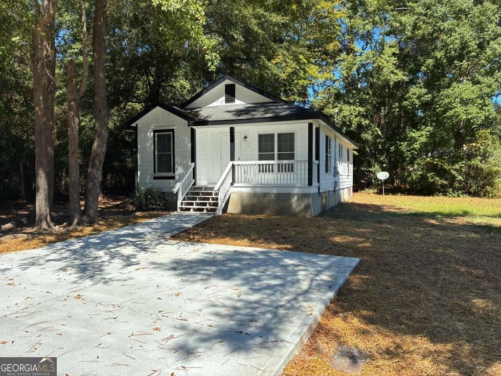 Photo of 2269 Leo Court, Milledgeville, GA 31061 (MLS # 10854644)