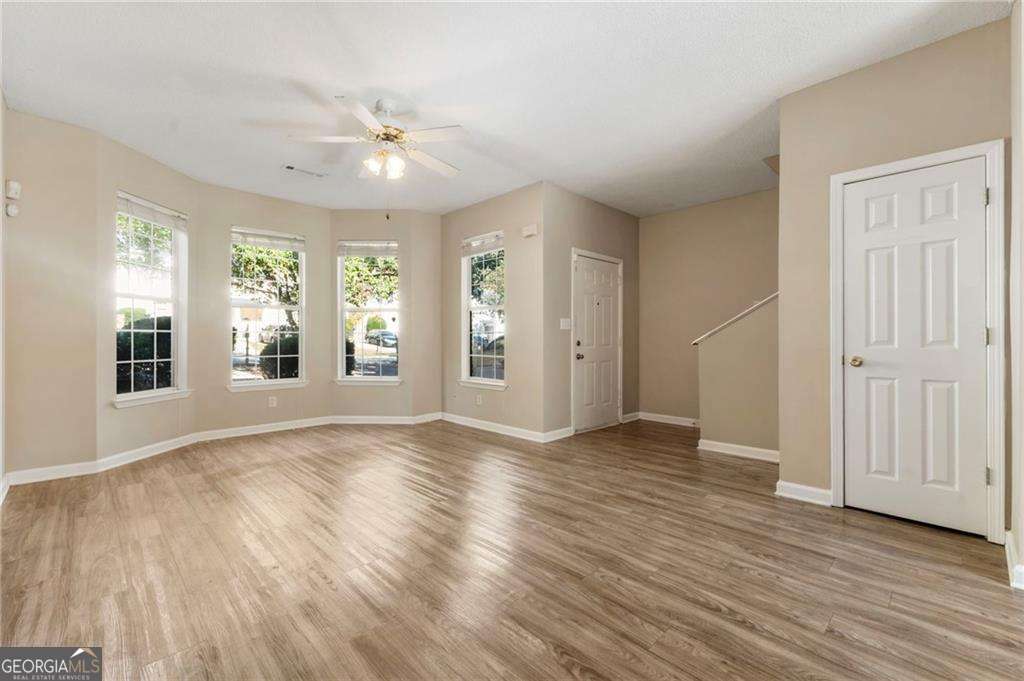 6750 Sunset Hills BLVD