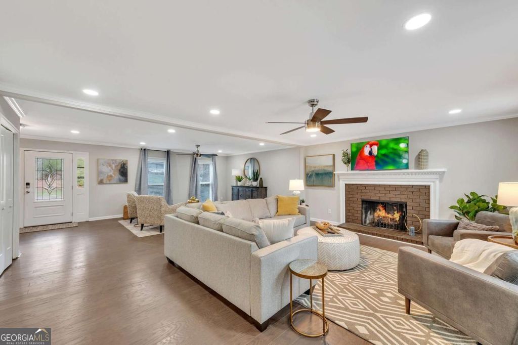 Photo of 6805 Wright Road, Atlanta, GA 30328 (MLS # 10757568)