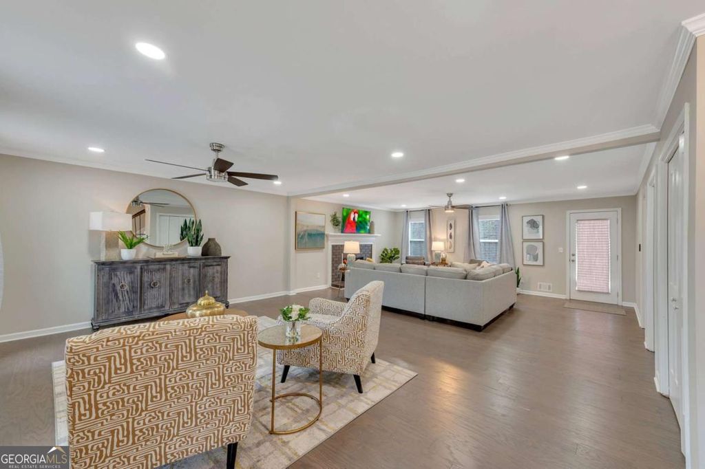 Photo of 6805 Wright Road, Atlanta, GA 30328 (MLS # 10757568)