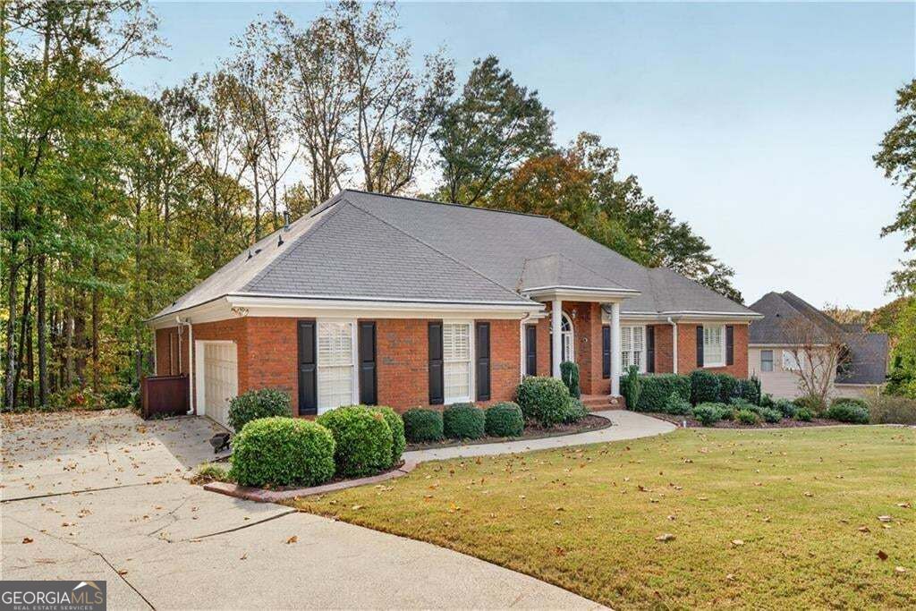 Photo of 203 Jeffrey Drive, Woodstock, GA 30188 (MLS # 10882031)