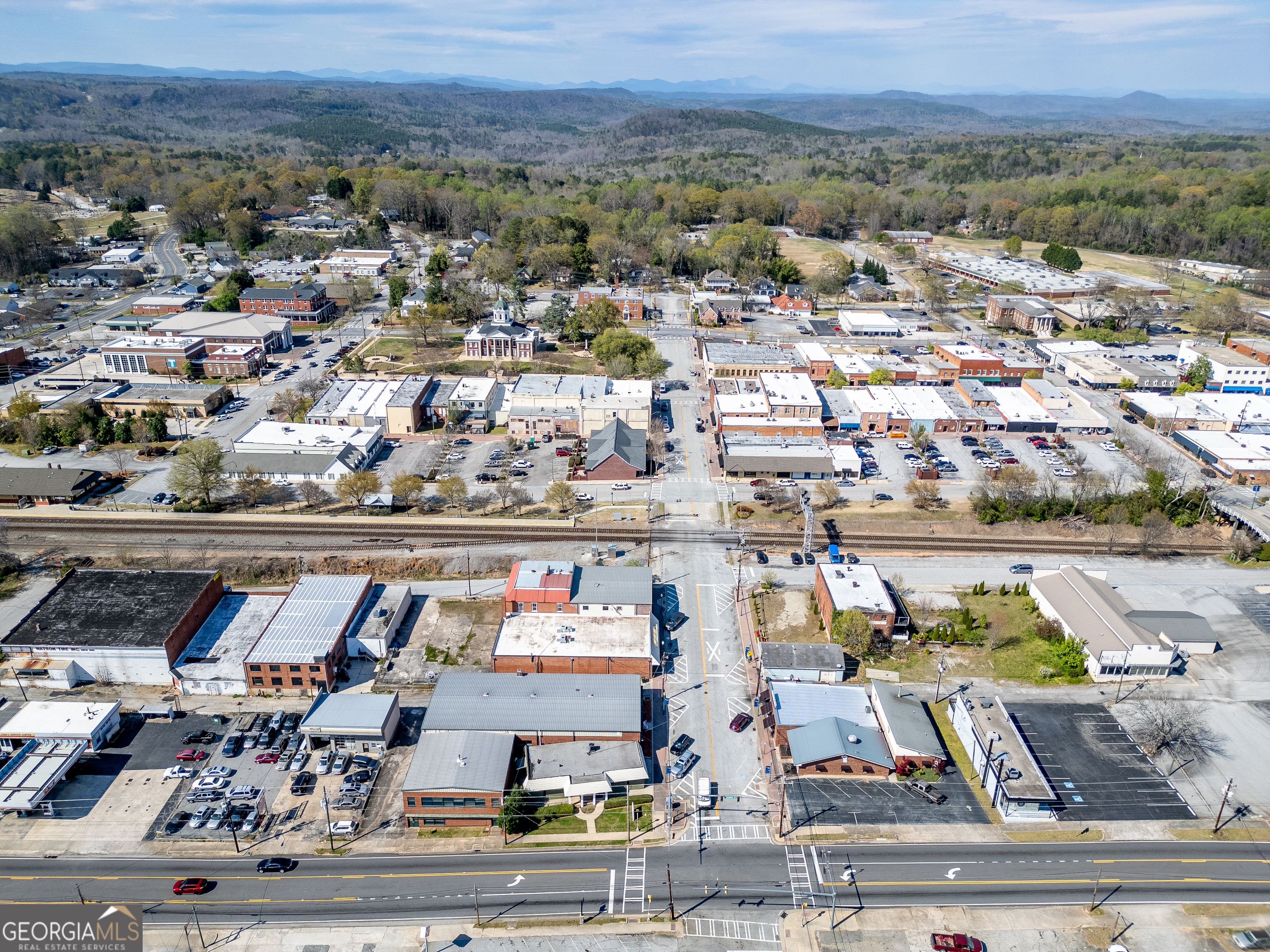 Toccoa, Georgia 30577, United States, ,Commercial,Active,97388