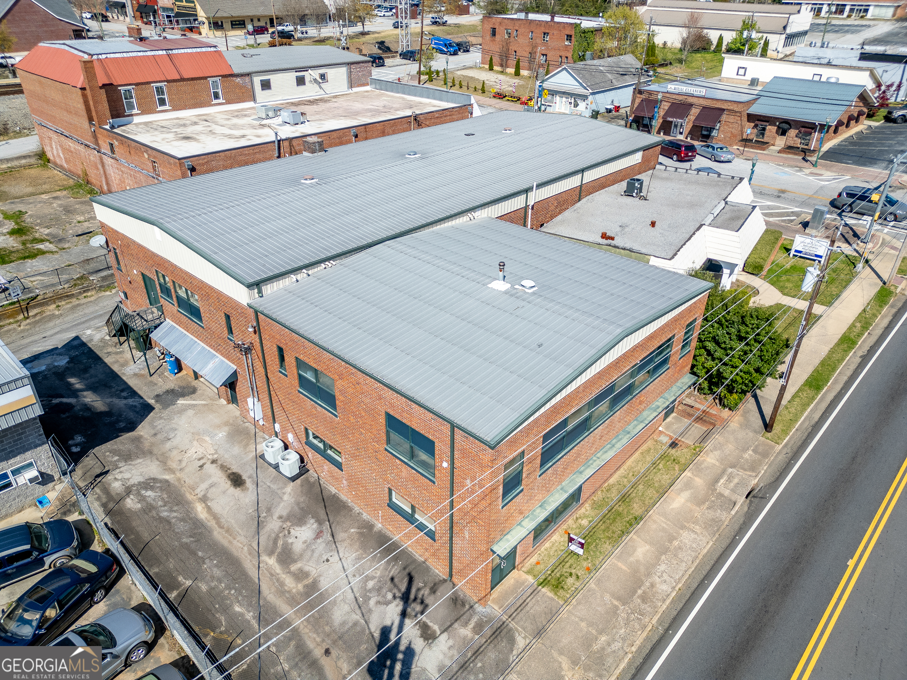 Toccoa, Georgia 30577, United States, ,Commercial,Active,97388