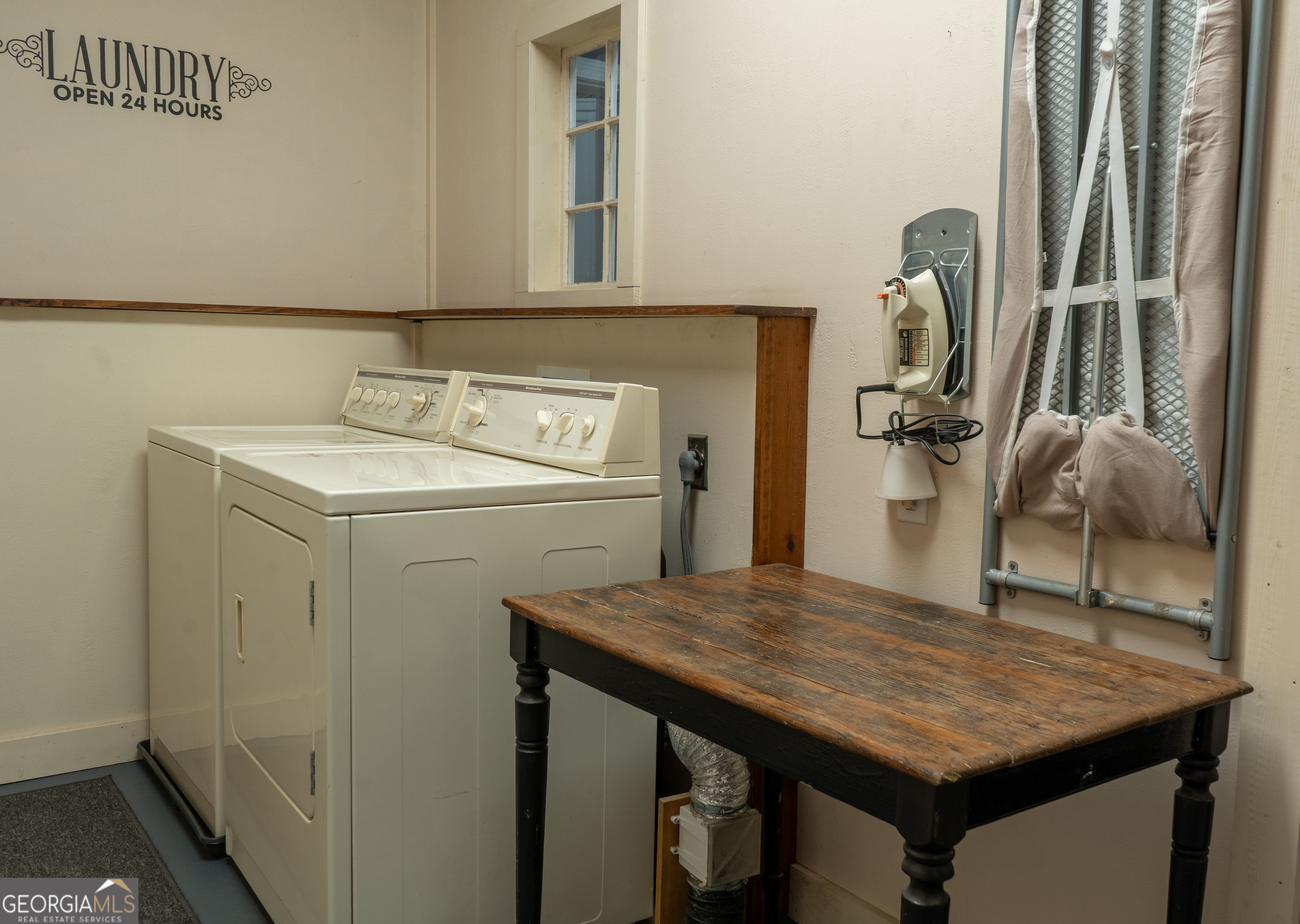 Toccoa, Georgia 30577, United States, ,Commercial,Active,97388