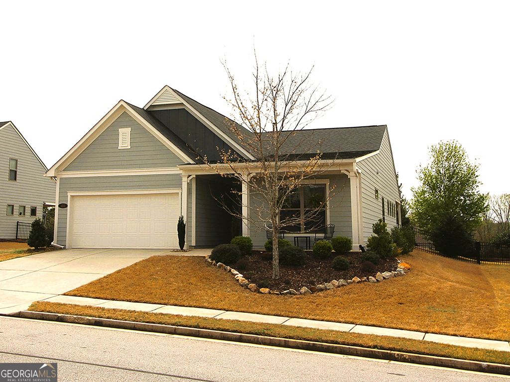 Photo of 413 Southbridge Pass, Peachtree City, GA 30269 (MLS # 10720991)