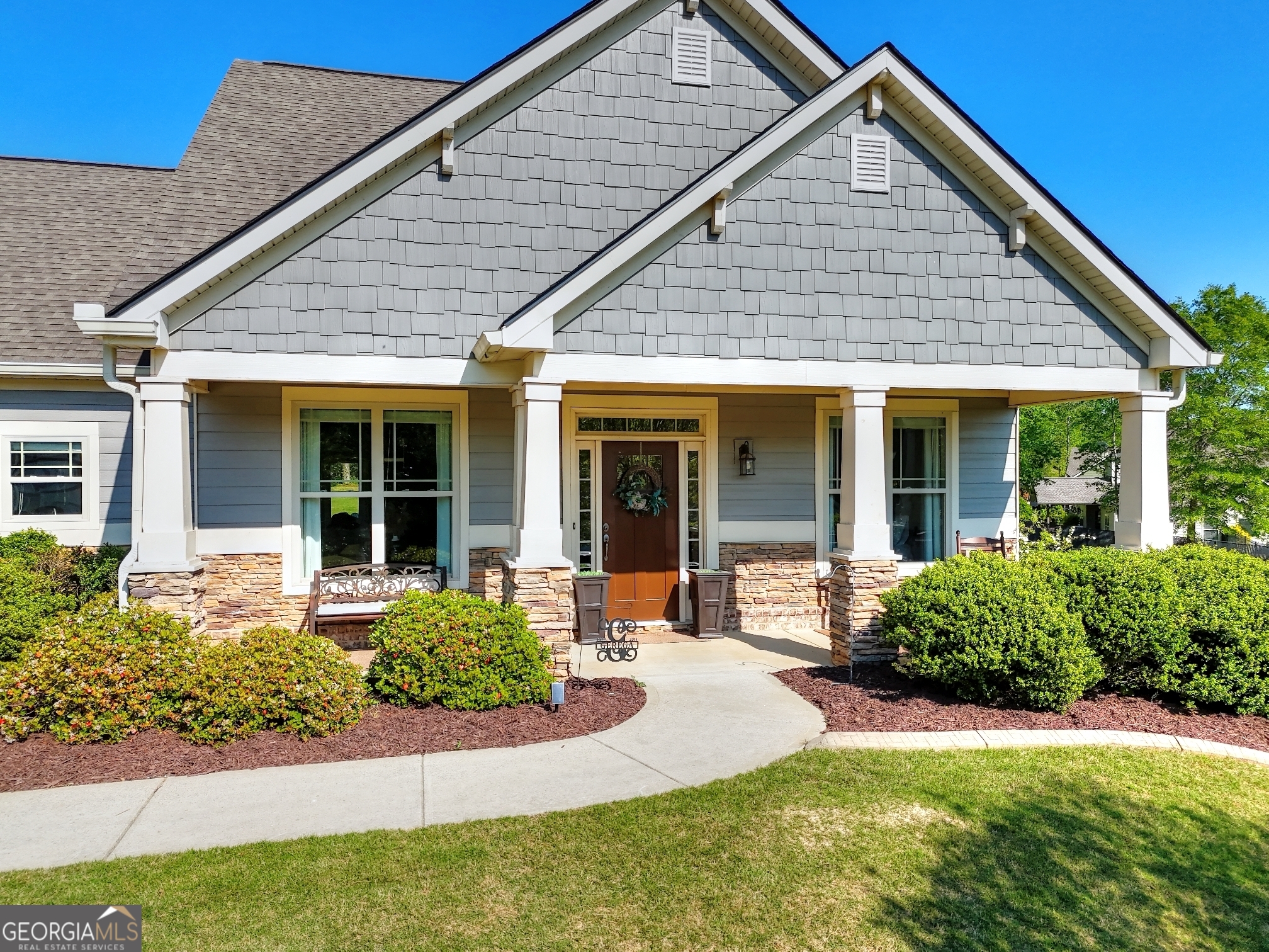 832 Ashland Falls DR