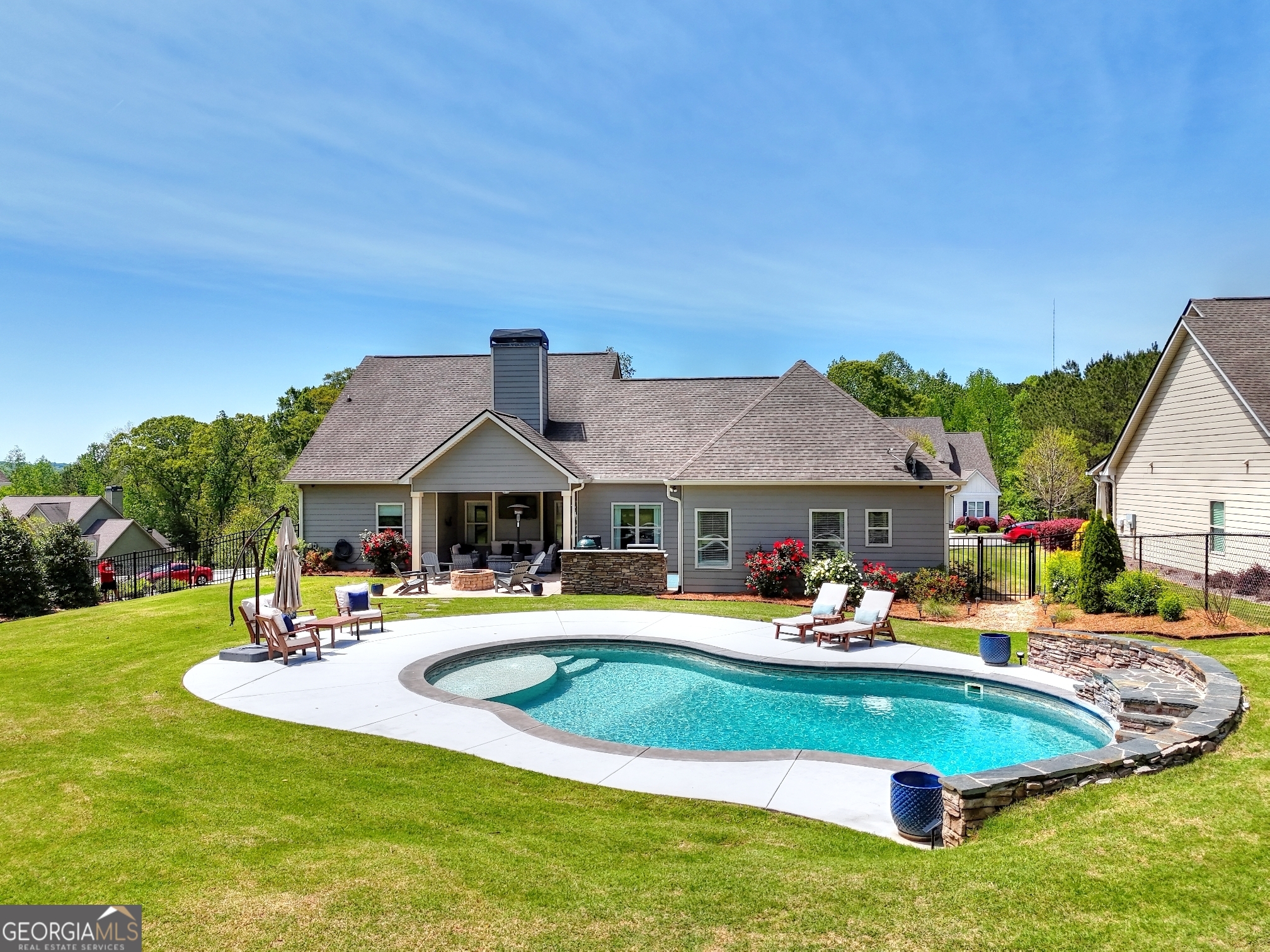 832 Ashland Falls DR