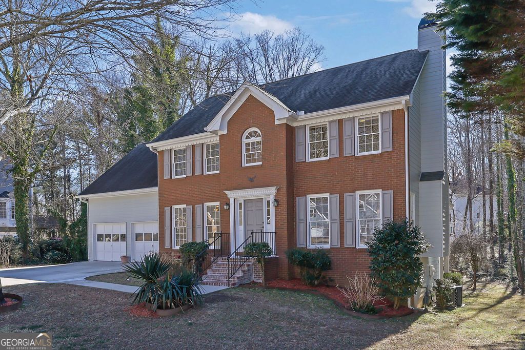 Photo of 300 Farm Track, Roswell, GA 30075 (MLS # 10680713)