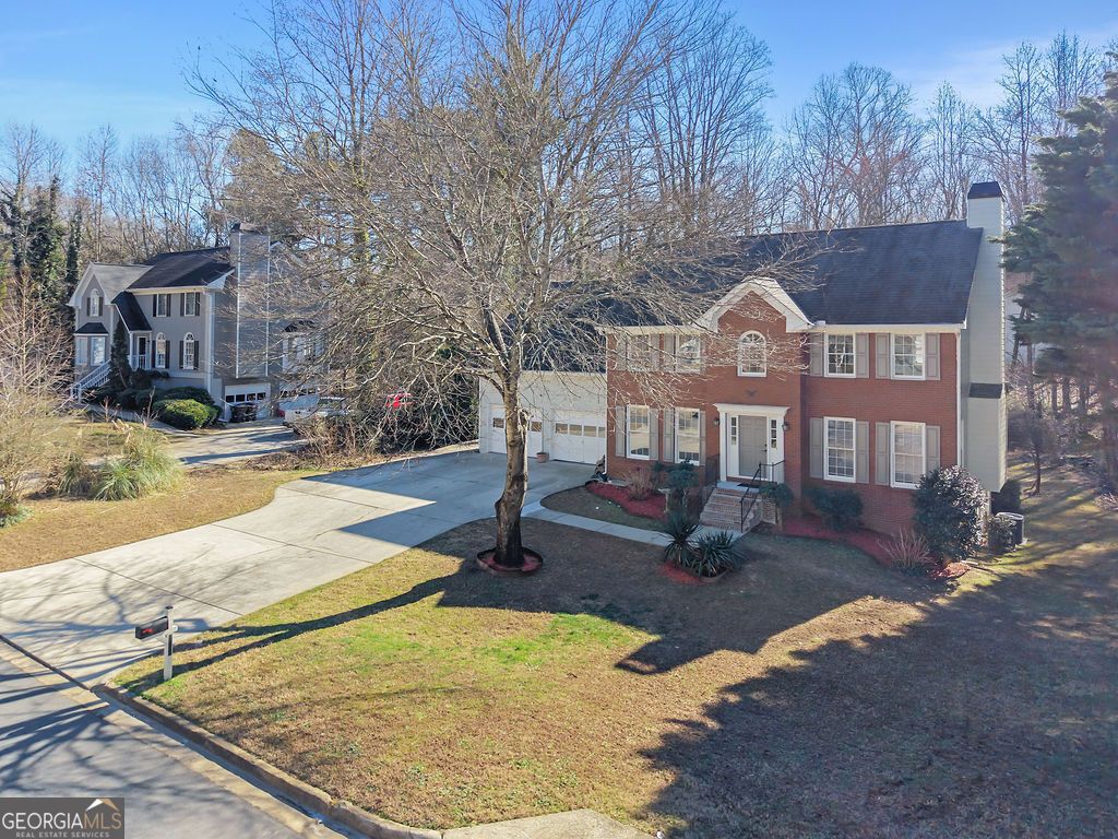 Photo of 300 Farm Track, Roswell, GA 30075 (MLS # 10680713)