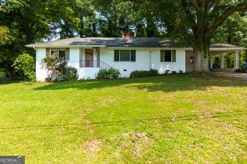 256 4th Avenue AVE Winder GA 30680