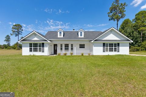 Photo of 77 Thoroughbred Road, Woodbine, GA 31569 (MLS # 10597730)