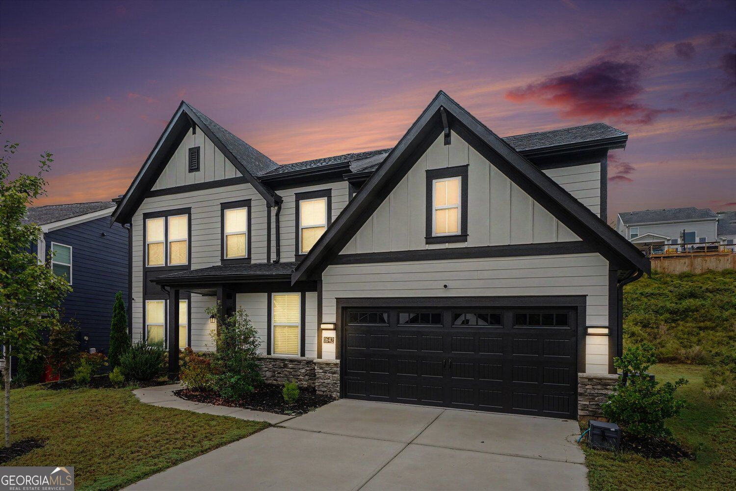 1642 Liberty Park DR
