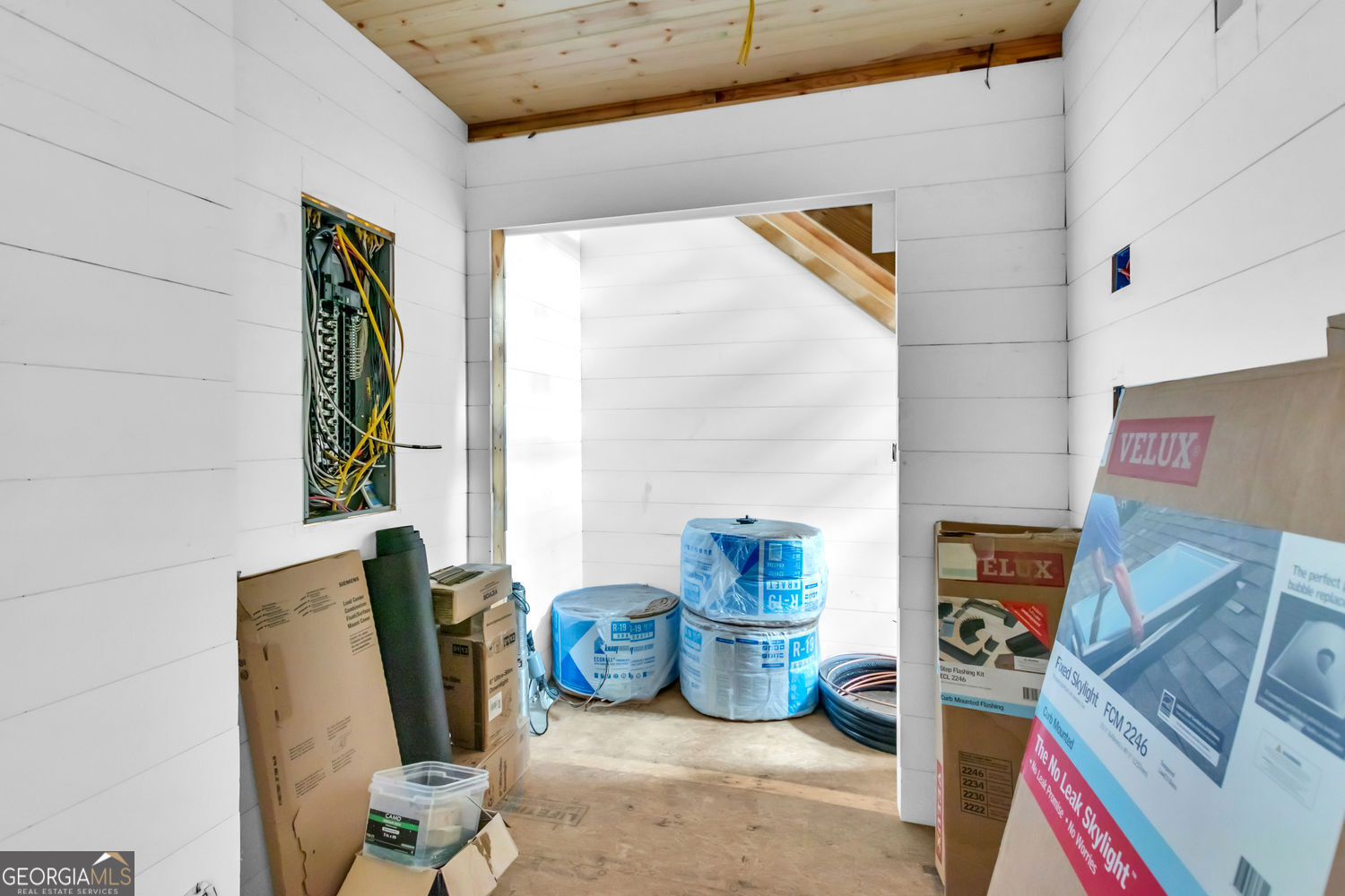 Rabun Gap, Georgia 30568, United States, 3 Bedrooms Bedrooms, ,3 BathroomsBathrooms,Residential,Active,165898