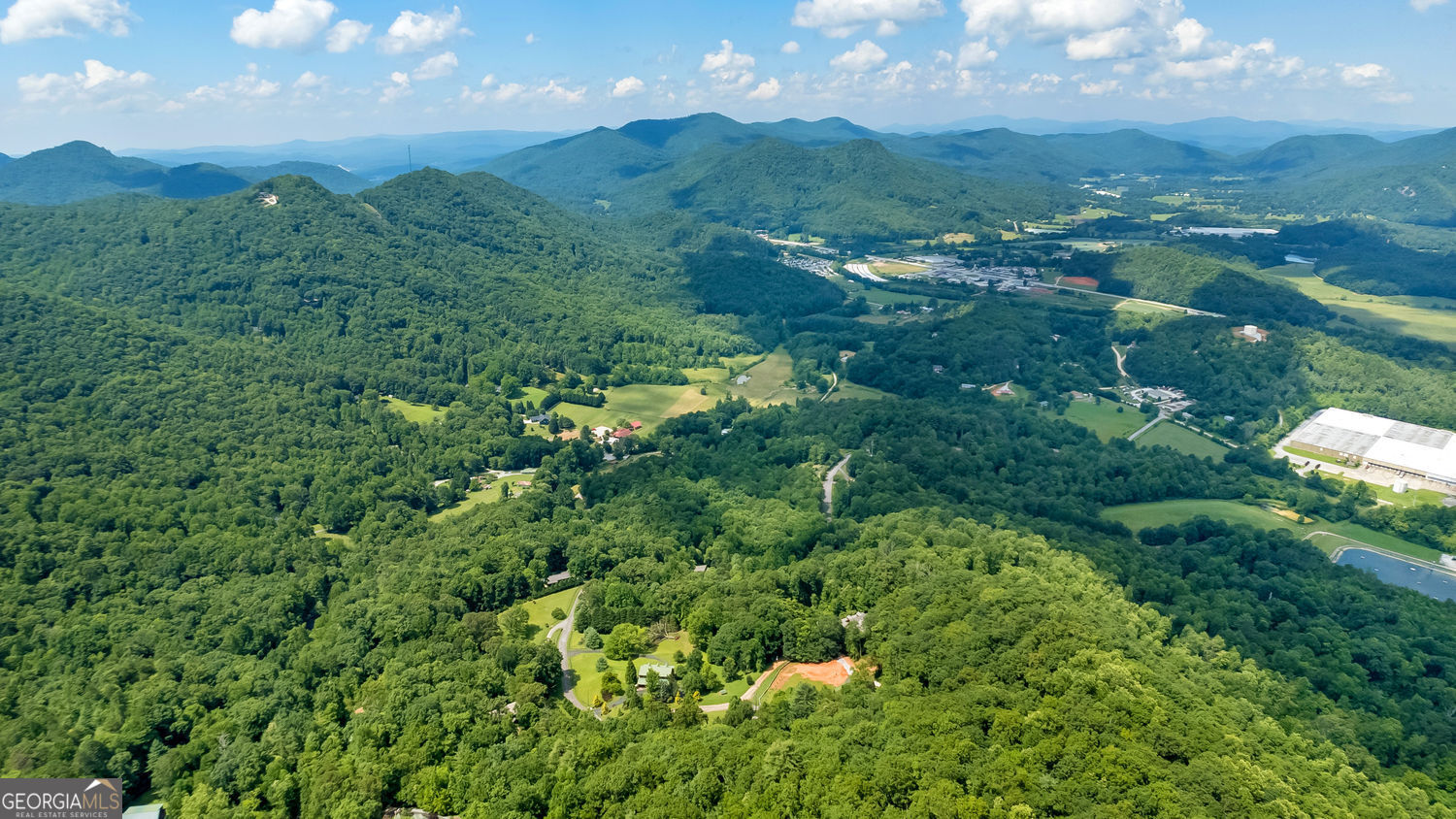 Rabun Gap, Georgia 30568, United States, 3 Bedrooms Bedrooms, ,3 BathroomsBathrooms,Residential,Active,165898