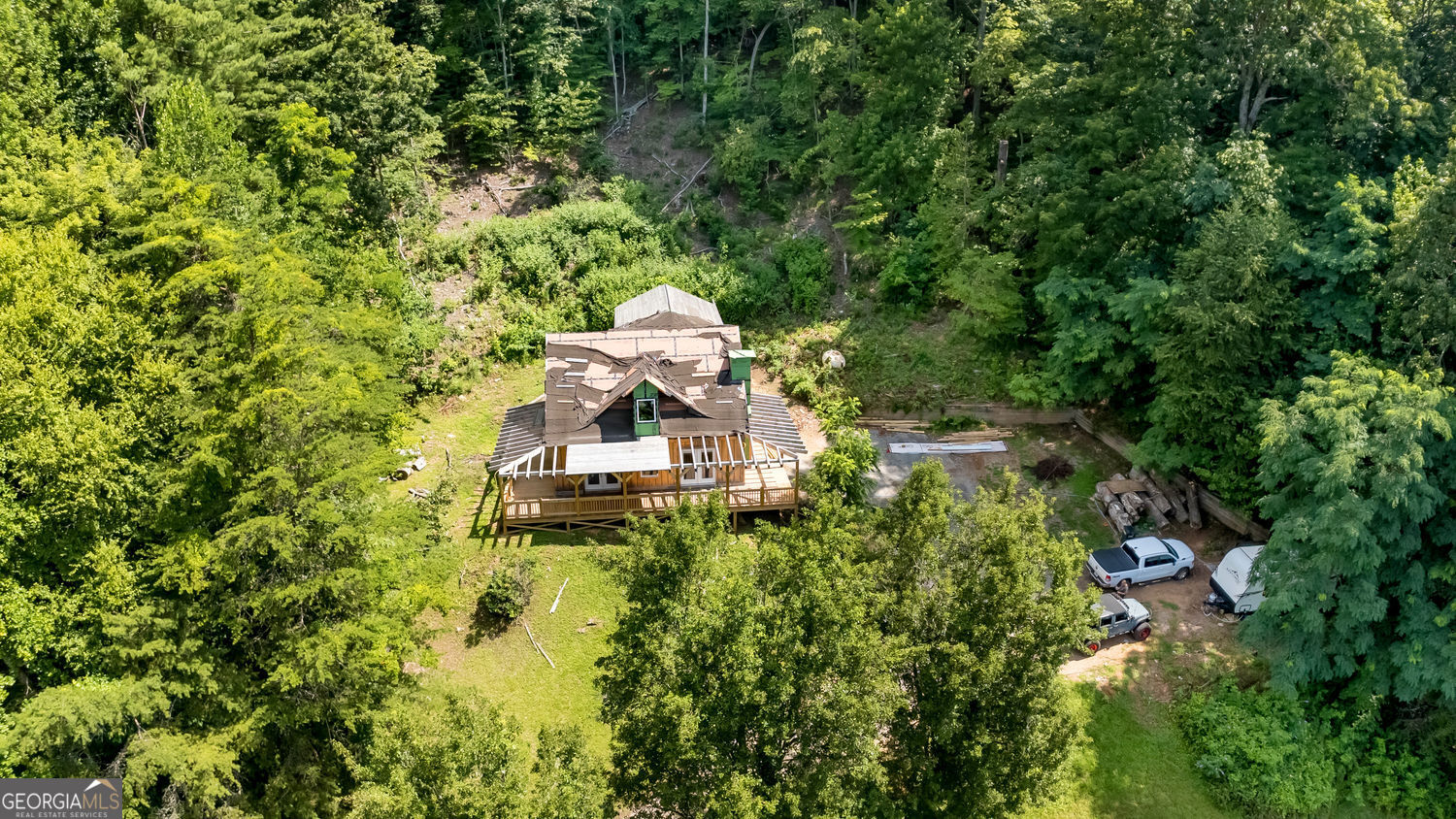 668 Mountainside Drive DR