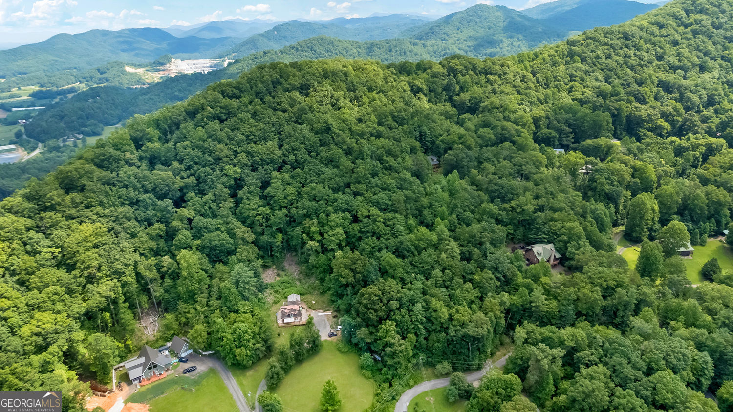 Rabun Gap, Georgia 30568, United States, 3 Bedrooms Bedrooms, ,3 BathroomsBathrooms,Residential,Active,165898