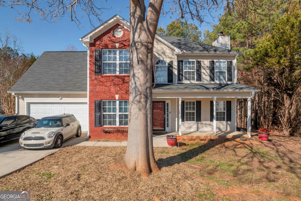 Photo of 35 Blue Jay Drive, Covington, GA 30016 (MLS # 10764987)