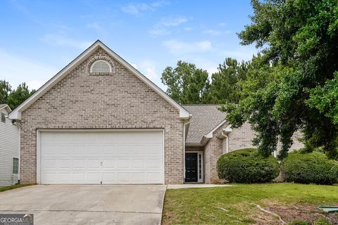 Photo of 1427 Isleworth Circle, College Park, GA 30349 (MLS # 10633173)