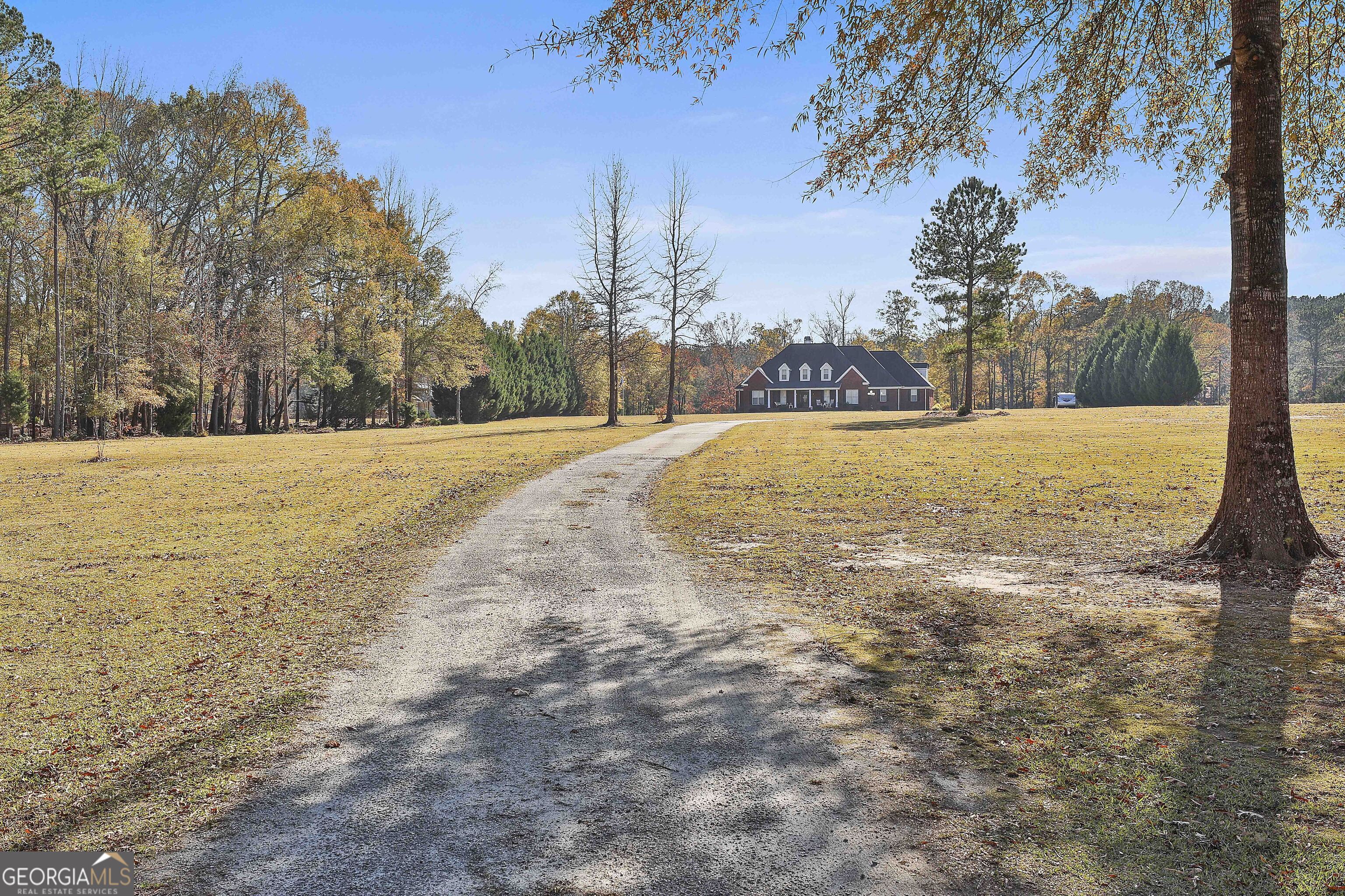 395 W McIntosh RD