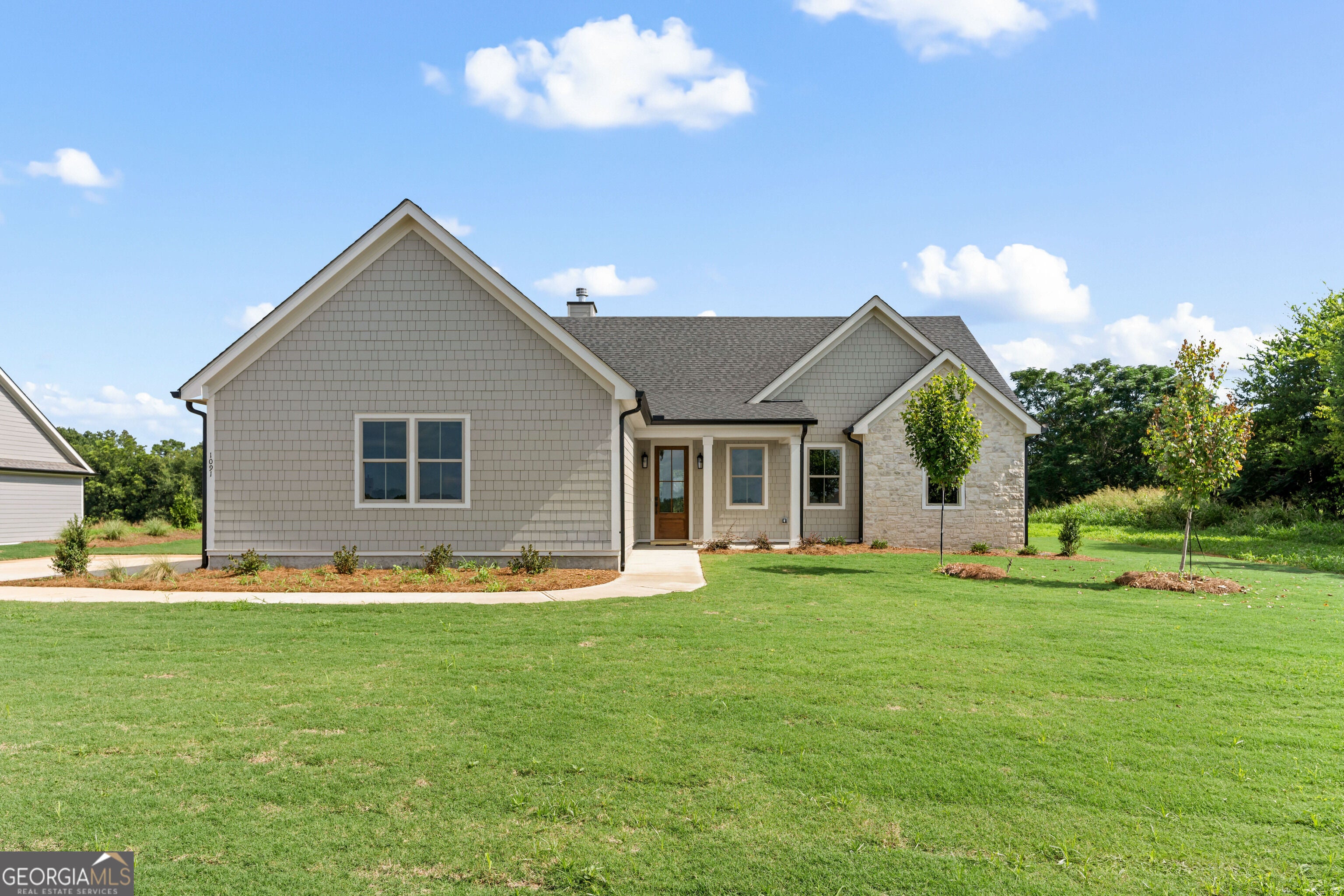 1091 Madison Hills DR