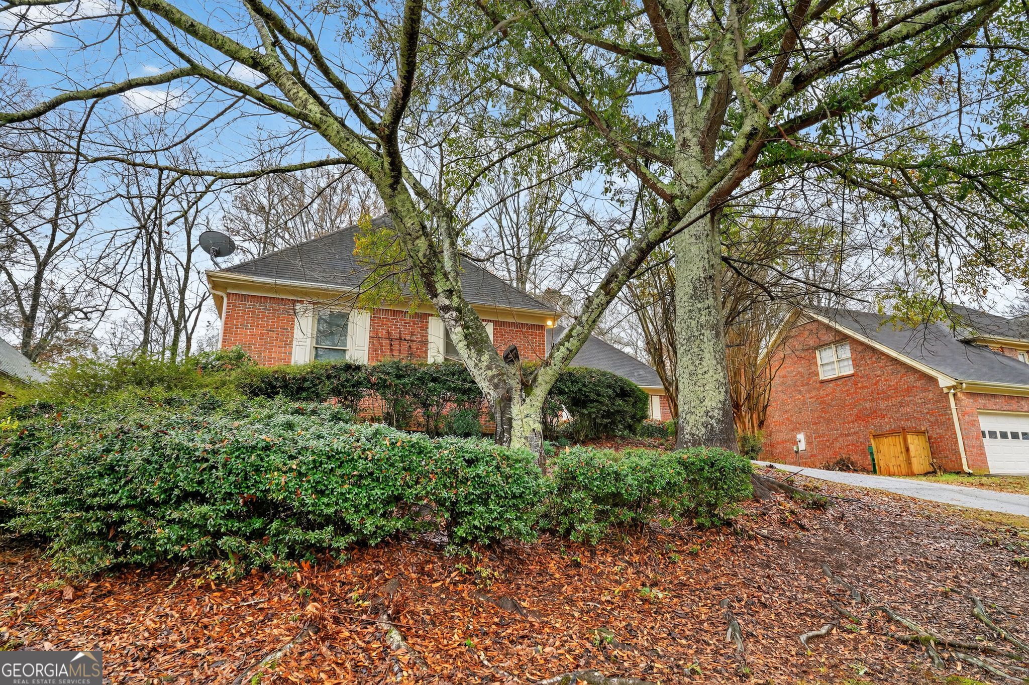 6251 Southland Forest DR