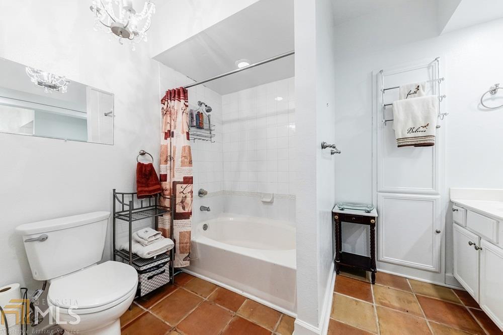 Peachtree Place - Residential