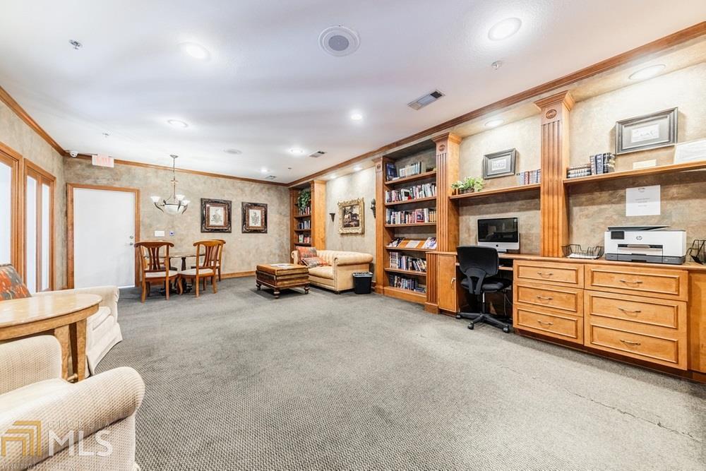 Peachtree Place - Residential