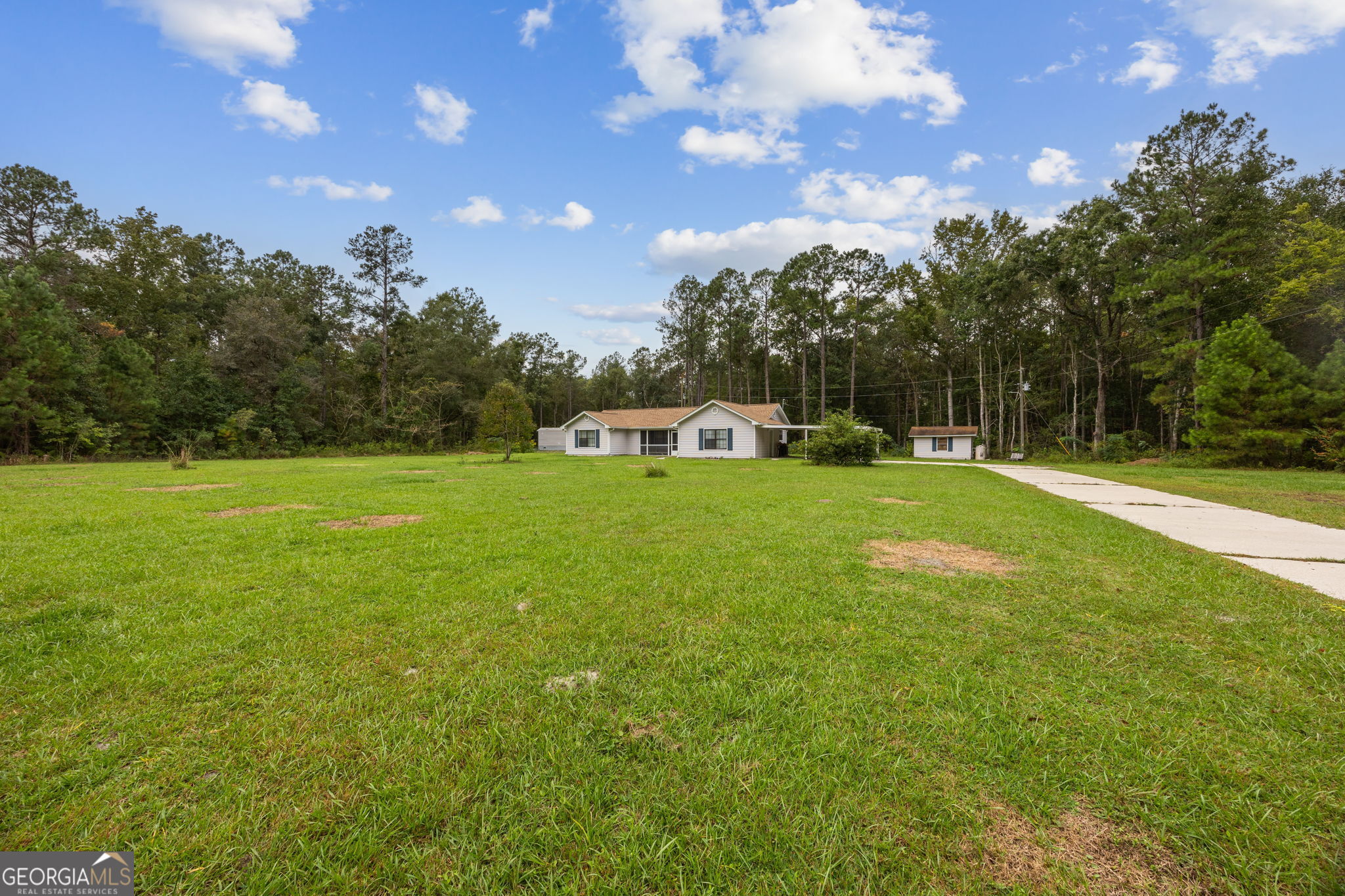 43 Old National HWY (20 Murdock Way)