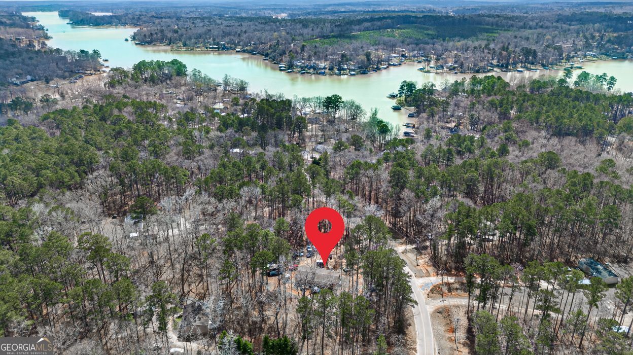 105 W Blue Branch RD