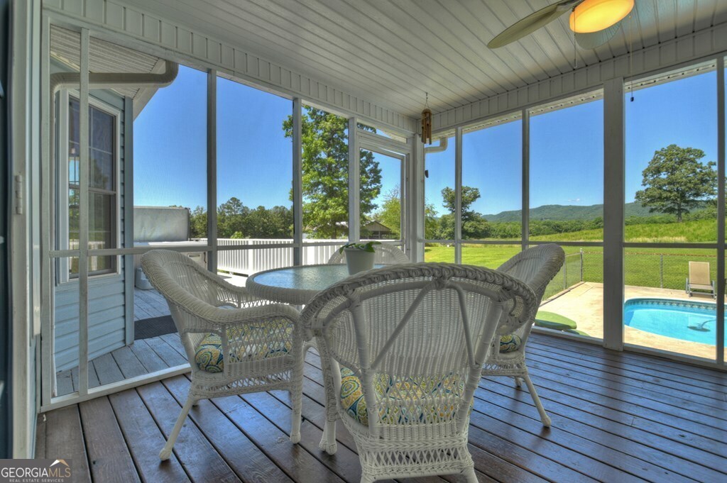 4238 Mobile RD