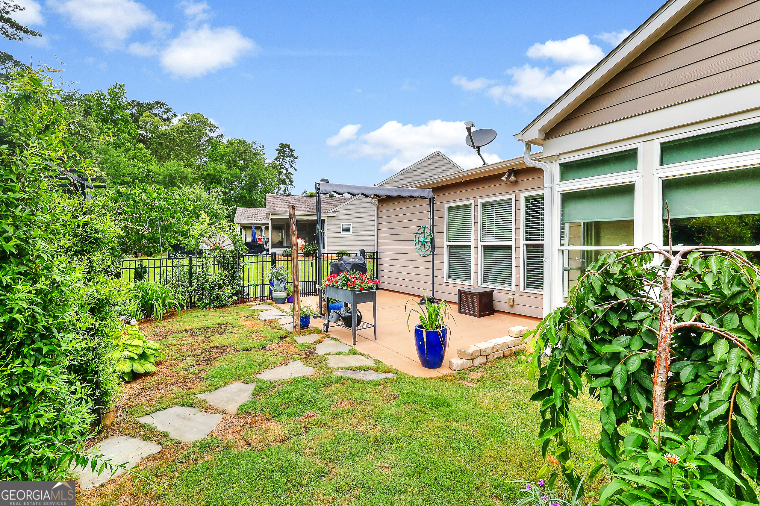 1151 Crooked Creek RD