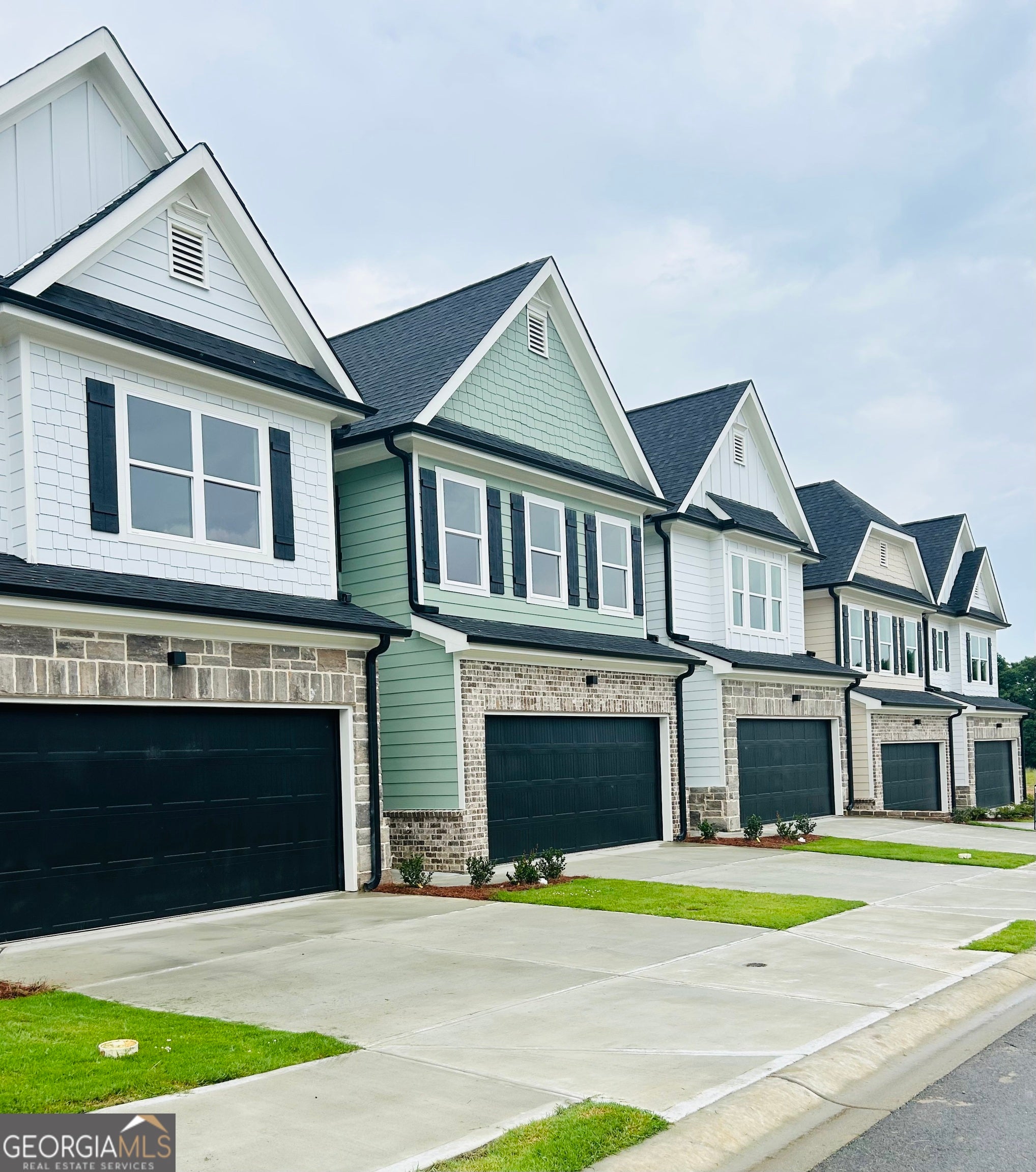 29 Crest DR 4