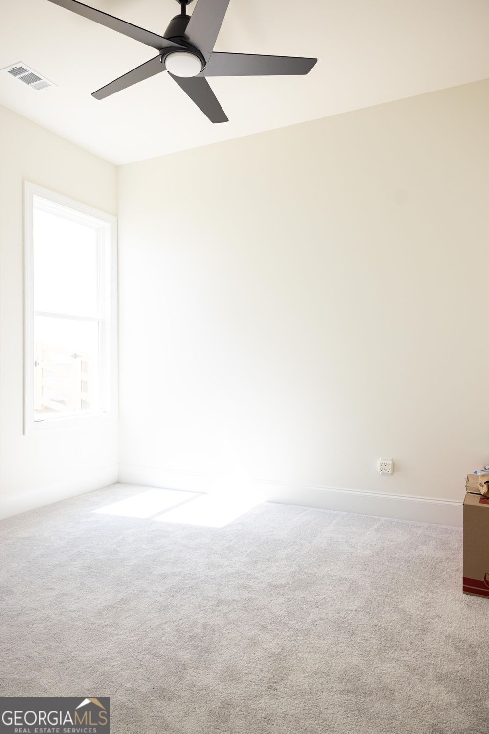 HOLLY FARM PH 1B - Residential Lease