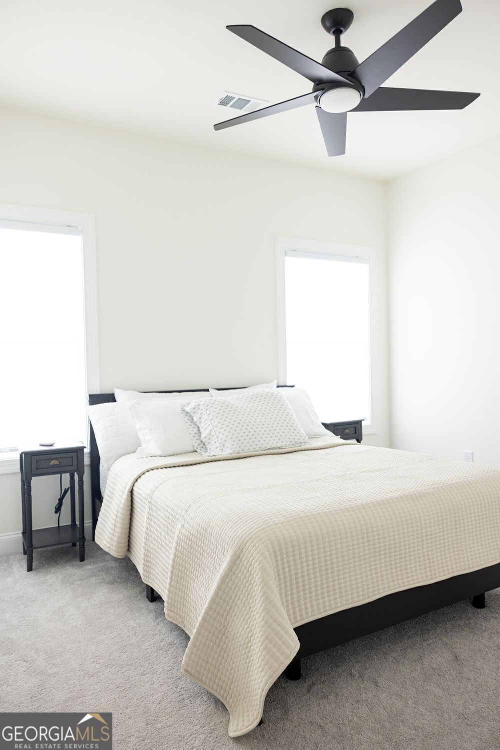 HOLLY FARM PH 1B - Residential Lease