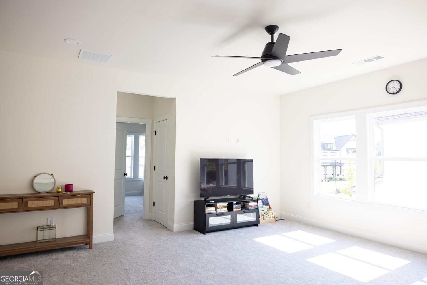 HOLLY FARM PH 1B - Residential Lease