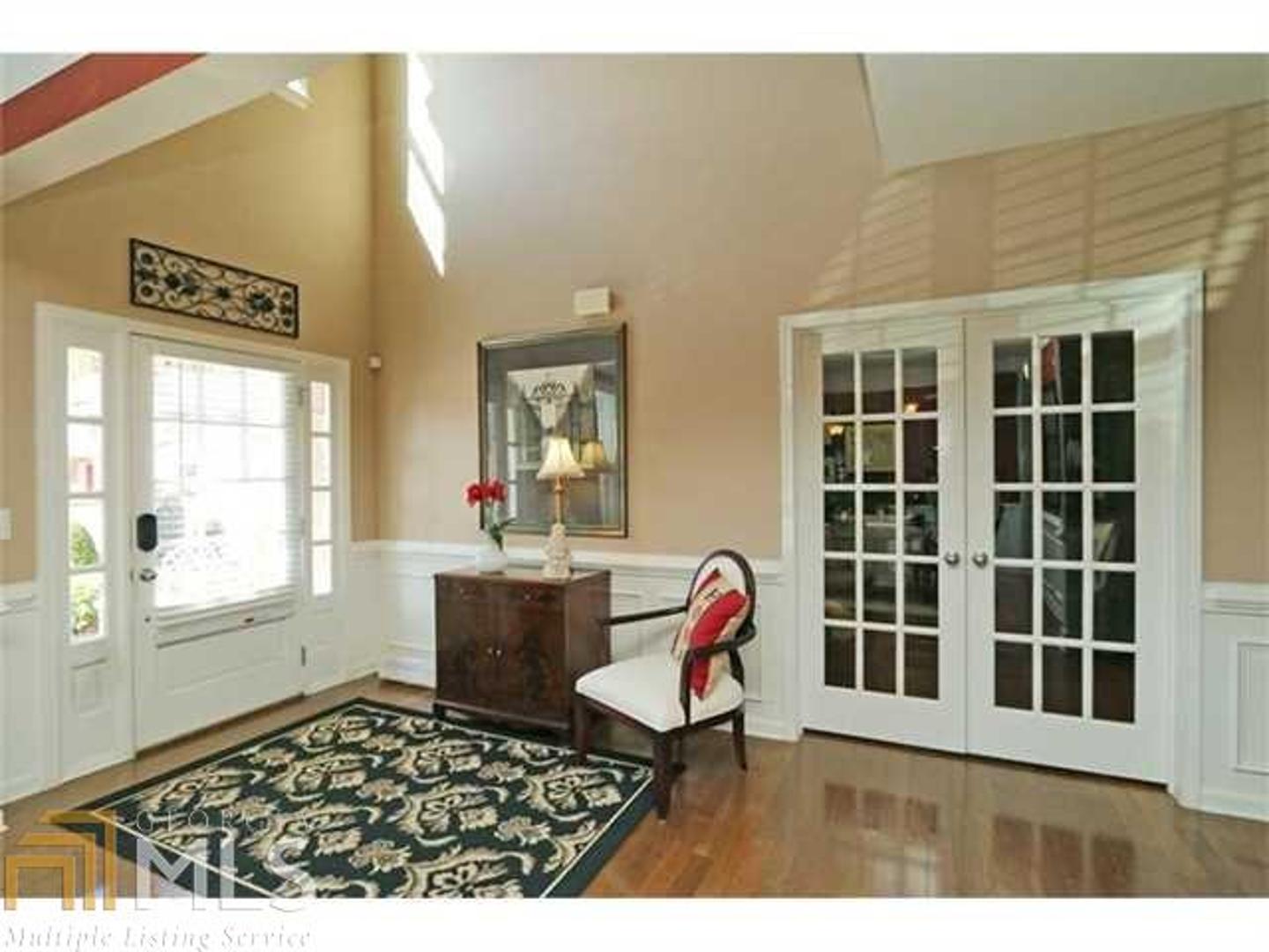 Madison Falls - Residential