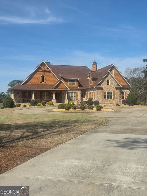 1202 Red Oak DR Monroe GA 30655