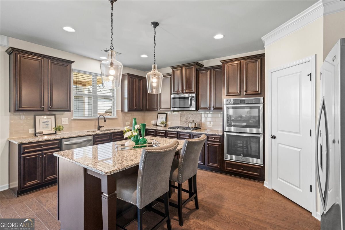330 Piedmont CIR