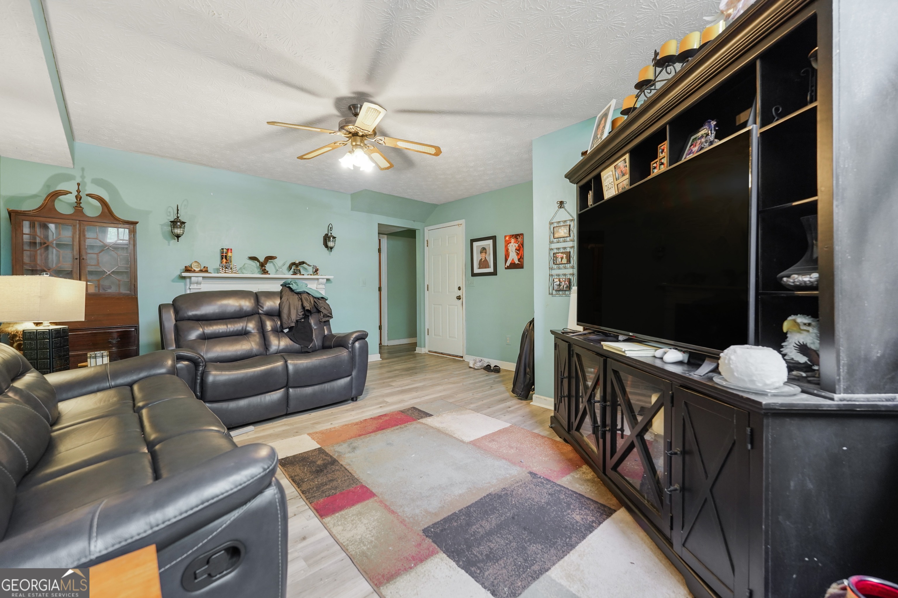 3620 Darwin PL