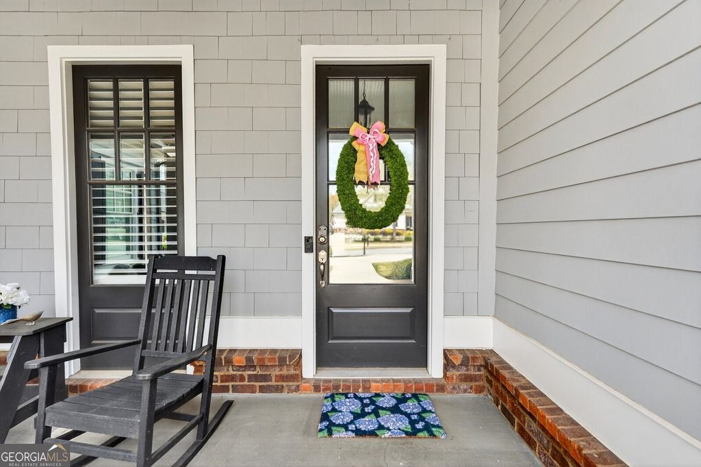 Photo of 3730 Williams Point Drive, Cumming, GA 30028 (MLS # 10724074)