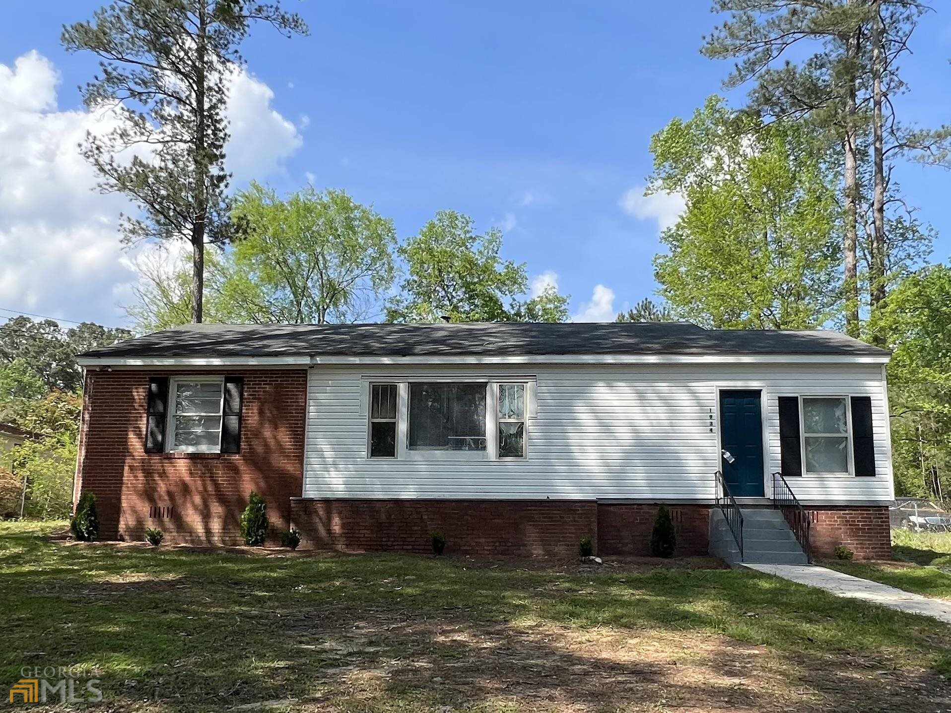 Adorable remodeled/updated 3 bedroom/1 bath home. Refinished original hardwood floors, tile in bathroom and kitchen. Large detached garage.