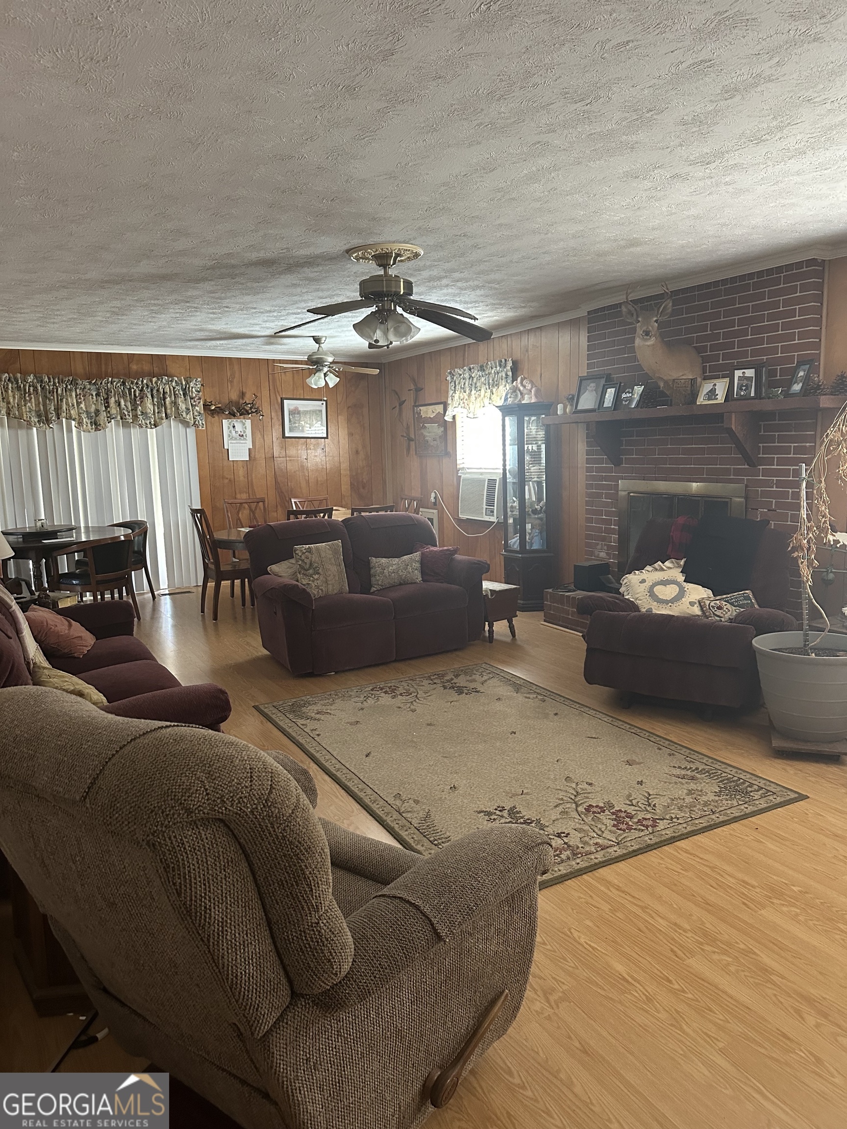 2534 Highway 155 N
