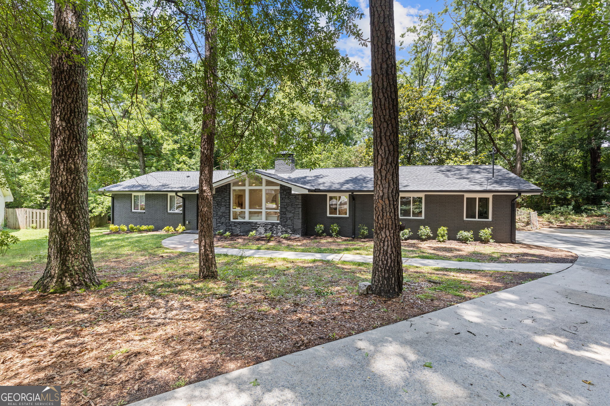 3008 Ridgeside CT