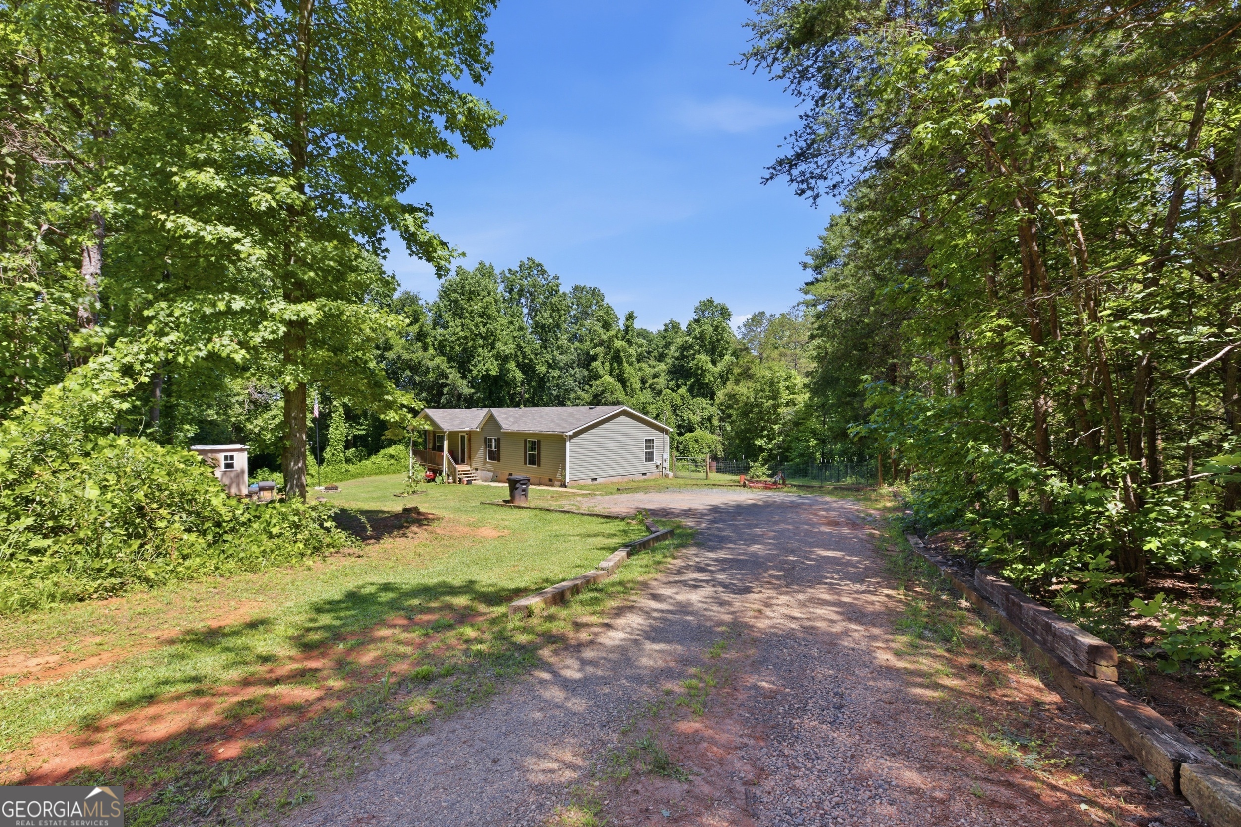 490 Gumlog Creek RD